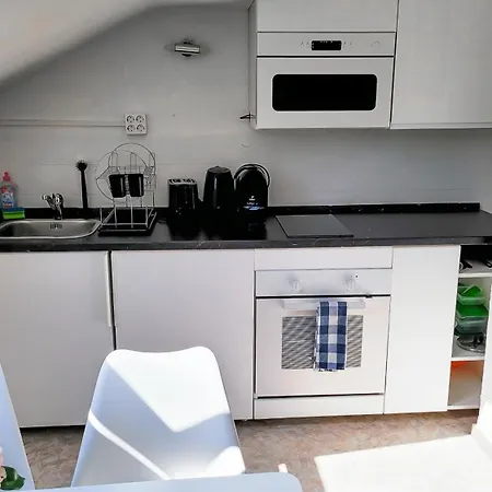 Apartment Dg R- Helle 2-zimmer Nähe Salzburg Freilassing